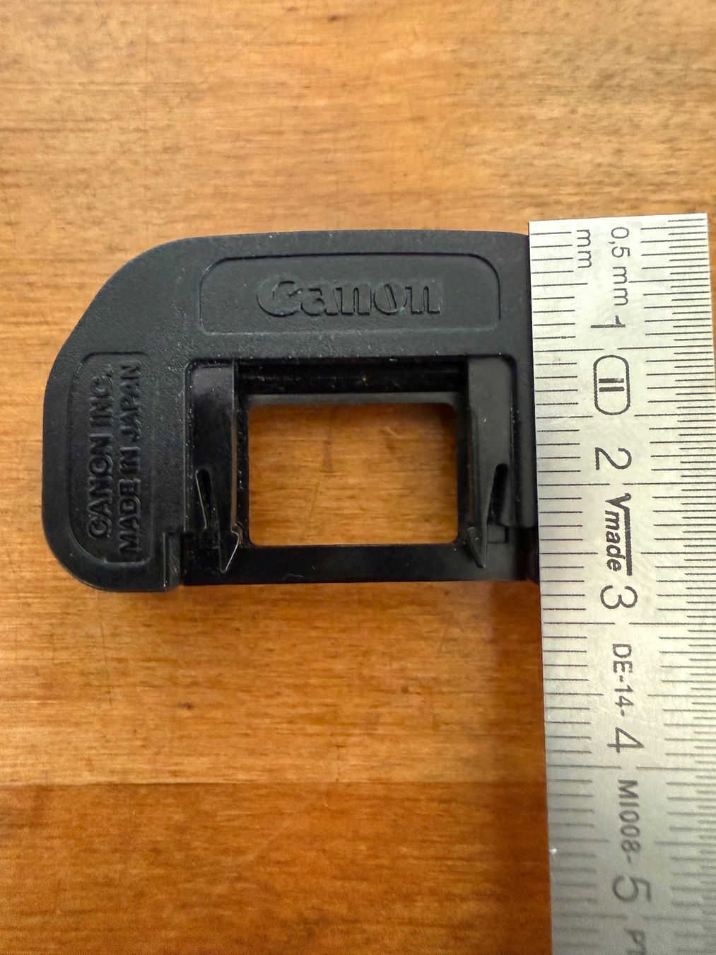 Canon Fotocamera: Canon Augenmuschel EB – Usato da Zürich venduto da joejomojo 3