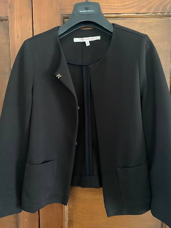 Jacken: Veste noire La fée maraboutée T 36 – Gebraucht aus Etoy von san_78xt