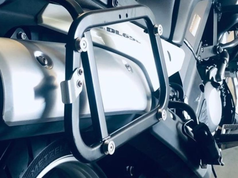 Suzuki Topcase: Suzuki Motorradkoffer – Nuovo (secondo la descrizione) da Kappel am Albis venduto da Menazee 5