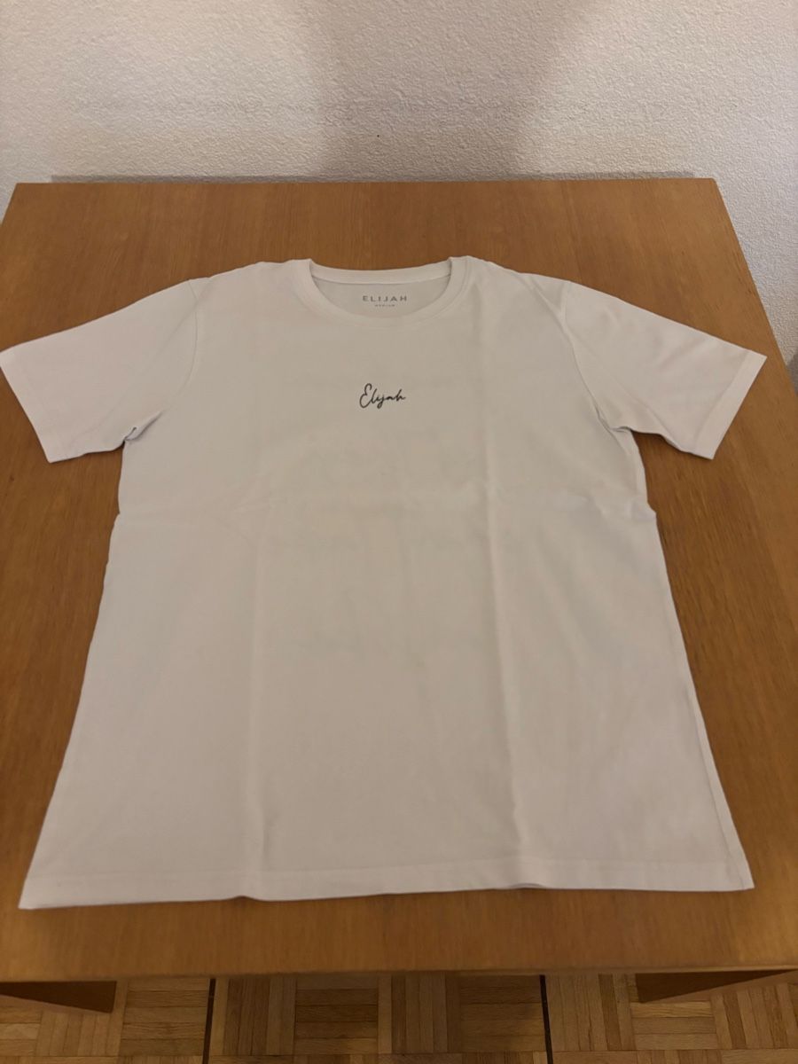 T-Shirts: Elijah T-Shirt M – Gebraucht aus Morges von Brunocunha05