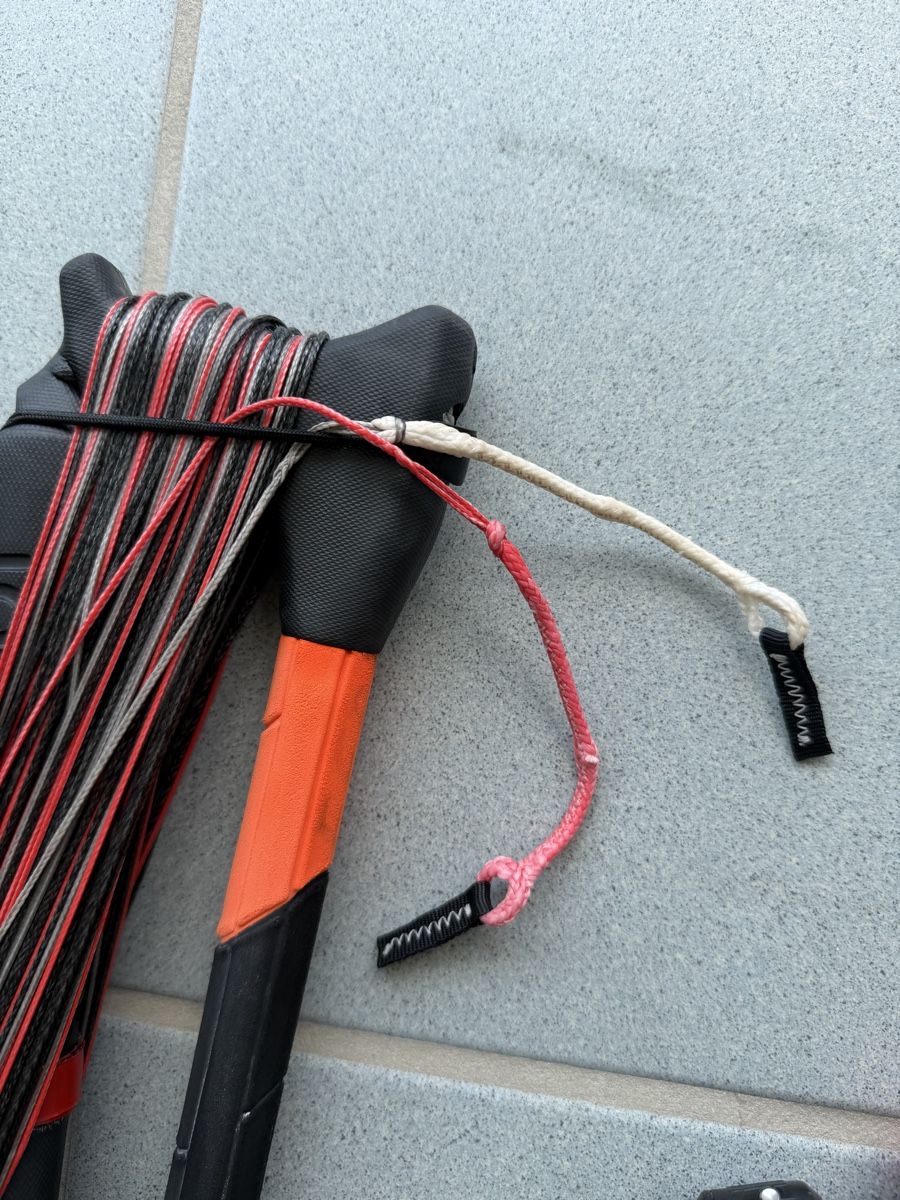Slingshot Aquilone: Kite/FoilBar SLINGSHOT JOYSTICK V1 – Nuovo (secondo la descrizione) da Winterthur venduto da greypanther 2