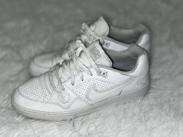 Nike Air 45.