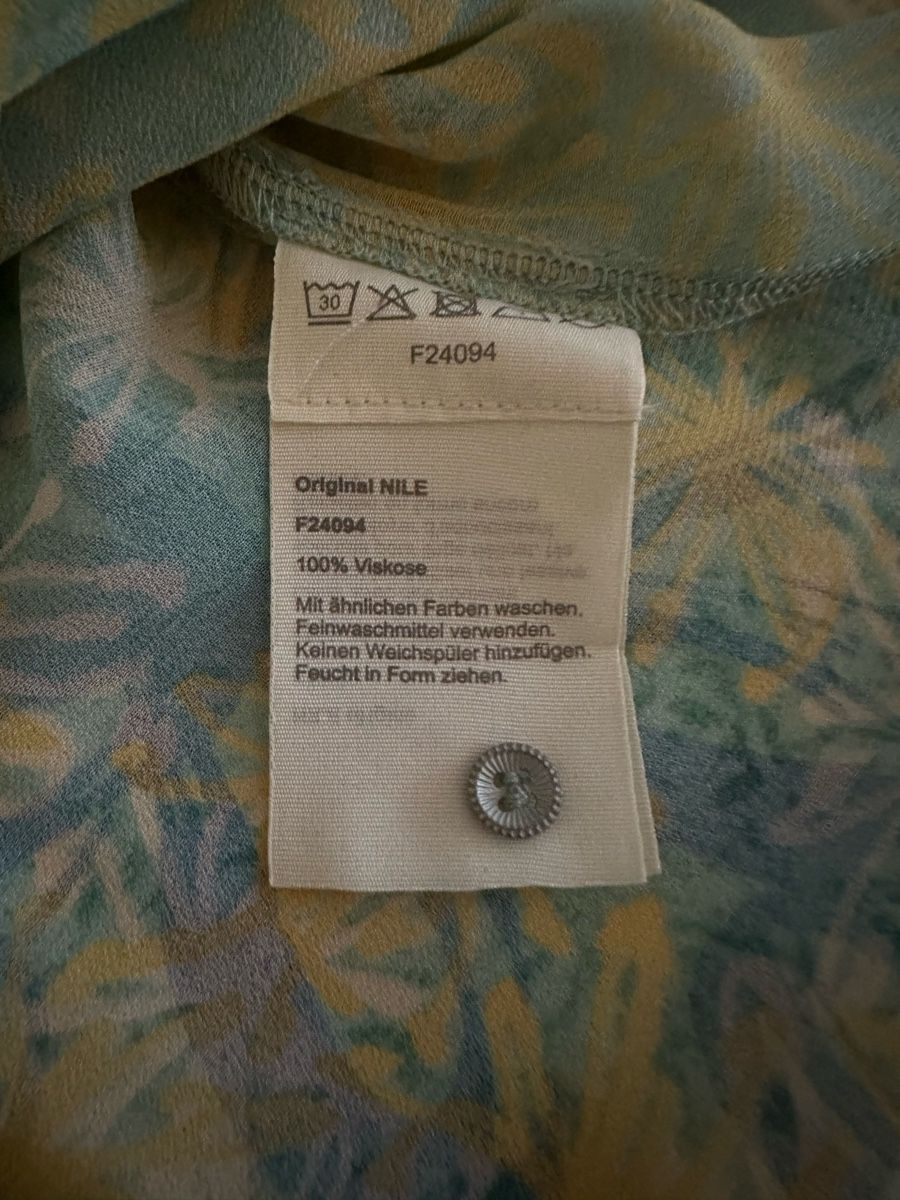 Nile Camicette: Nile Bluse Neu M – Nuovo e nell'imballaggio originale da Gerlafingen venduto da Uragano 3