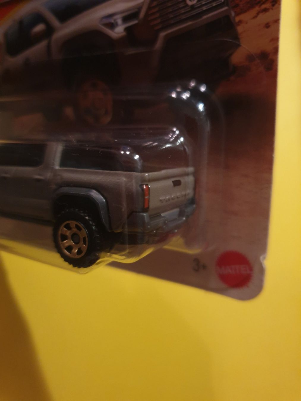 Matchbox Modellini d'auto: Matchbox 2024 TOYOTA TACOMA – Nuovo e nell'imballaggio originale da Oftringen venduto da Rotor 5