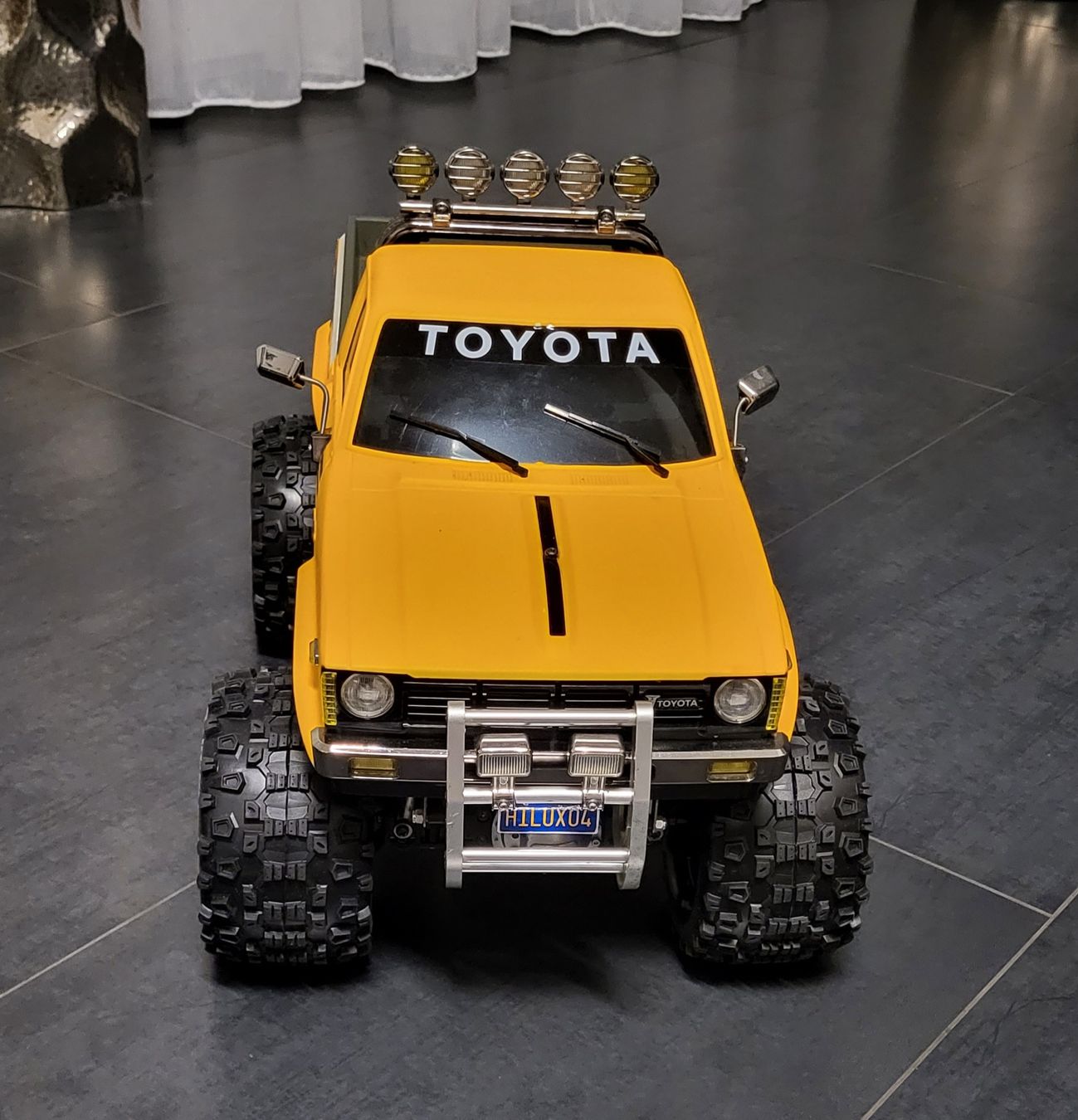 Tamiya Modellismo RC: TAMIYA TOYOTA 4WD 1/10 – Usato da islikon venduto da mir_8cbw 1