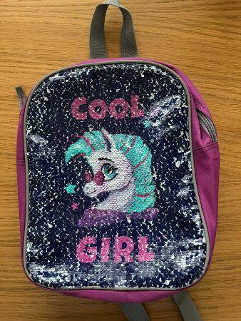 Kinderrucksack mit Wendepailletten und Ponymotiv