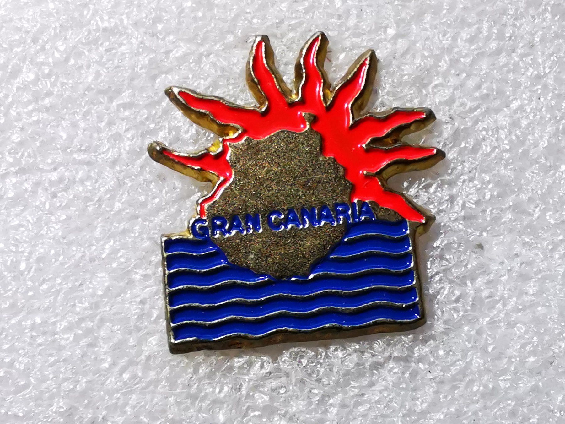 Placchette & Badge: Ansteckpin 49: Gran Canara – Usato da Oppligen venduto da Pin-Fall-Shop