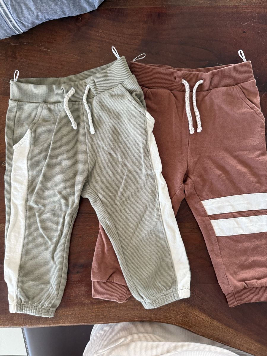 C&A Pantaloni: C&A Baby Trainerhose Gr. 86 – Usato da Kreuzlingen venduto da hae23