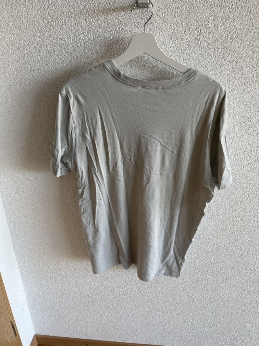 Nike T-shirt: T shirt nike gris – Usato da Mont-sur-Lausanne venduto da Pioutch 1