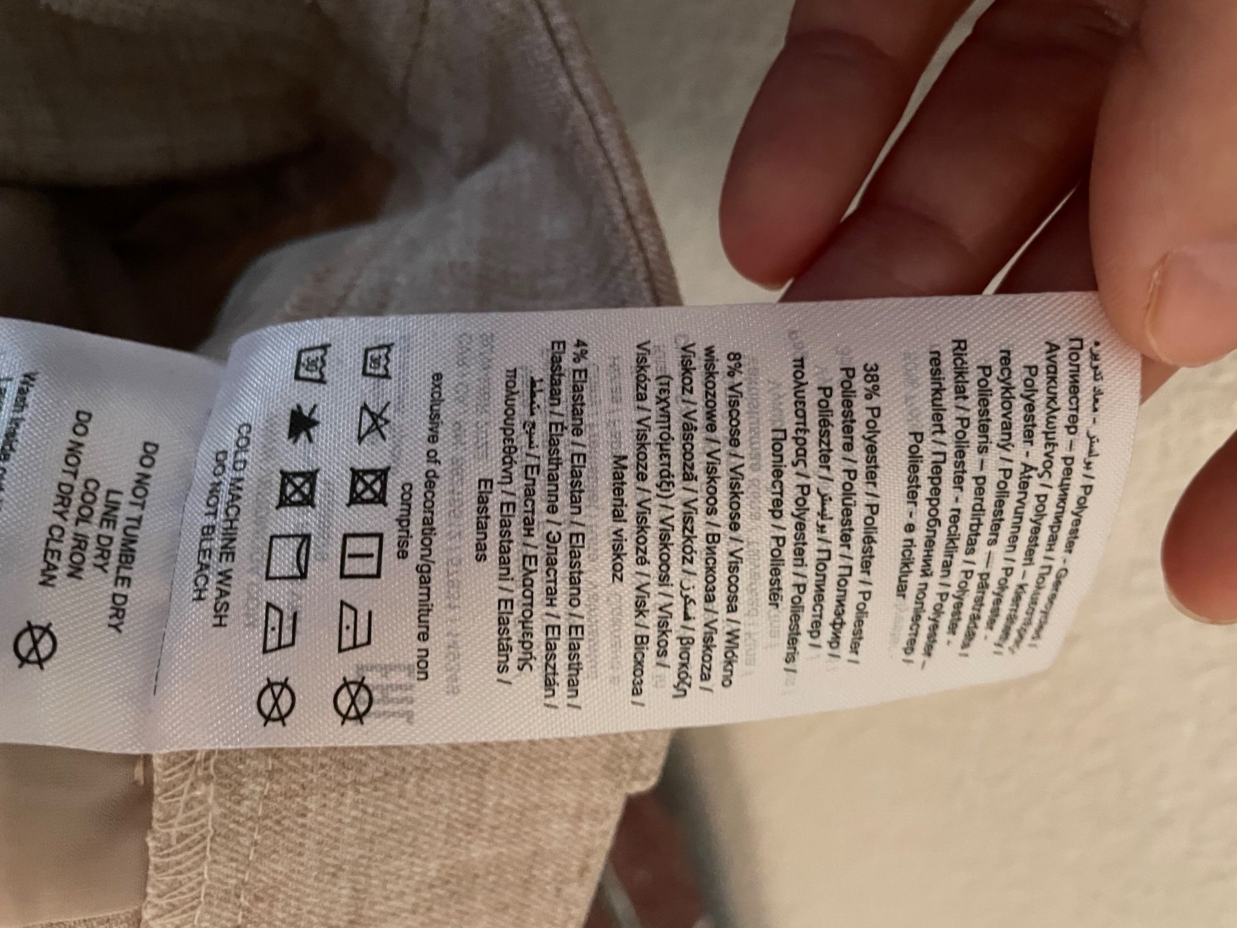 Vero Moda Pantaloni: Hose Gr 40 Vero Moda Neu – Nuovo (secondo la descrizione) da Brütten venduto da 0jasmine 3