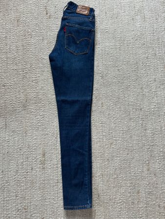 Levi's 721 High Rise Skinny Jeans, Grösse 24, Länge 28