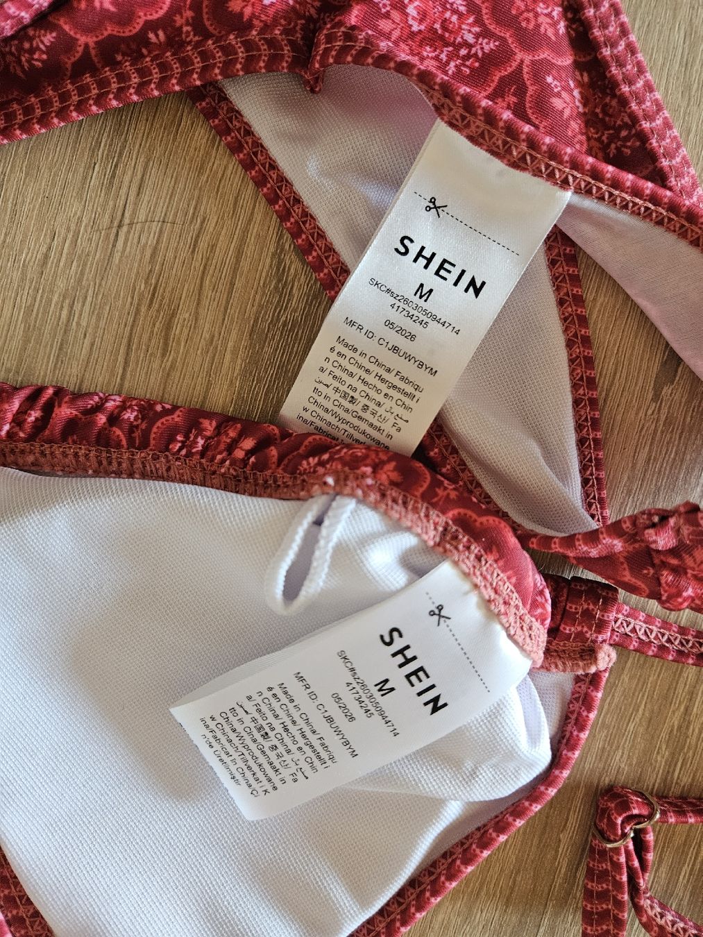 Shein Costumi da bagno & Bikini: Bikini von Shein rot mit Muster - Grösse M – Nuovo (secondo la descrizione) da Ebikon venduto da SecondChance_byM 4