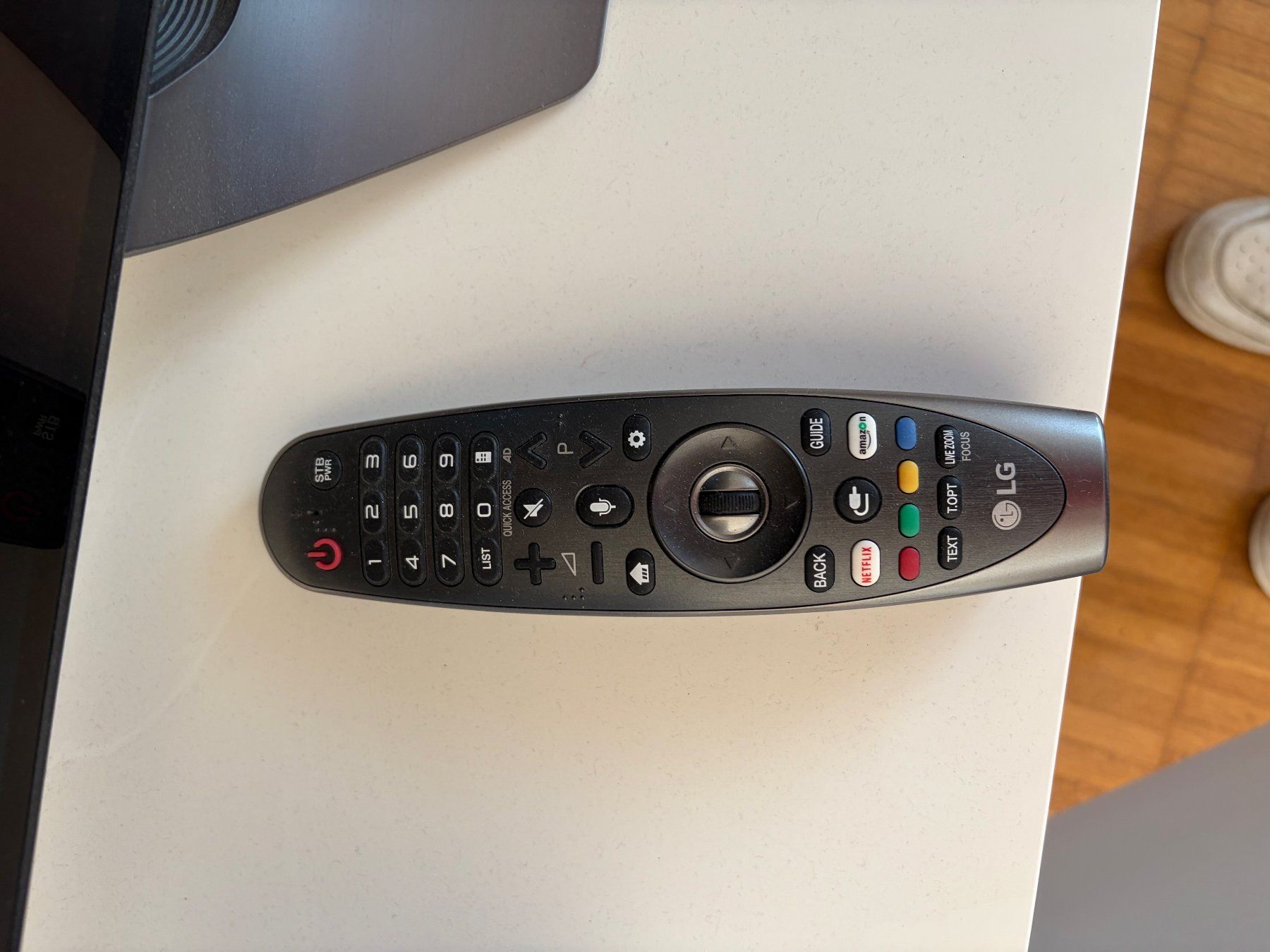 LG Televisori: LG OLED65C8 - 65-Zoll-OLED-Fernseher – Usato da Zürich venduto da sulzberg 9