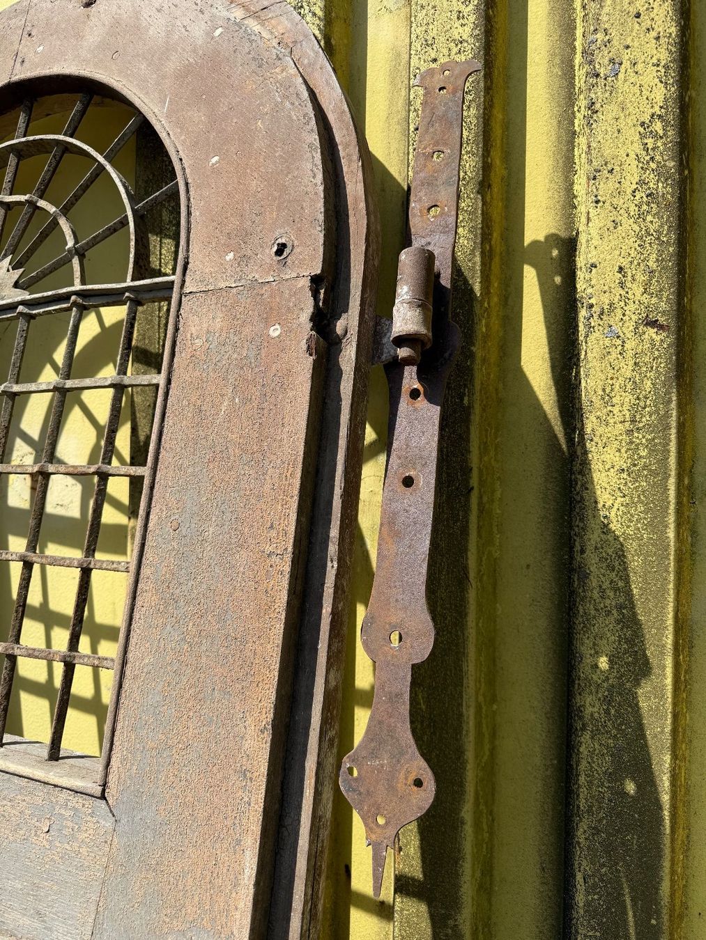 Türen: Antike Kappellentüre – Gebraucht aus Zwingen von moje1 8