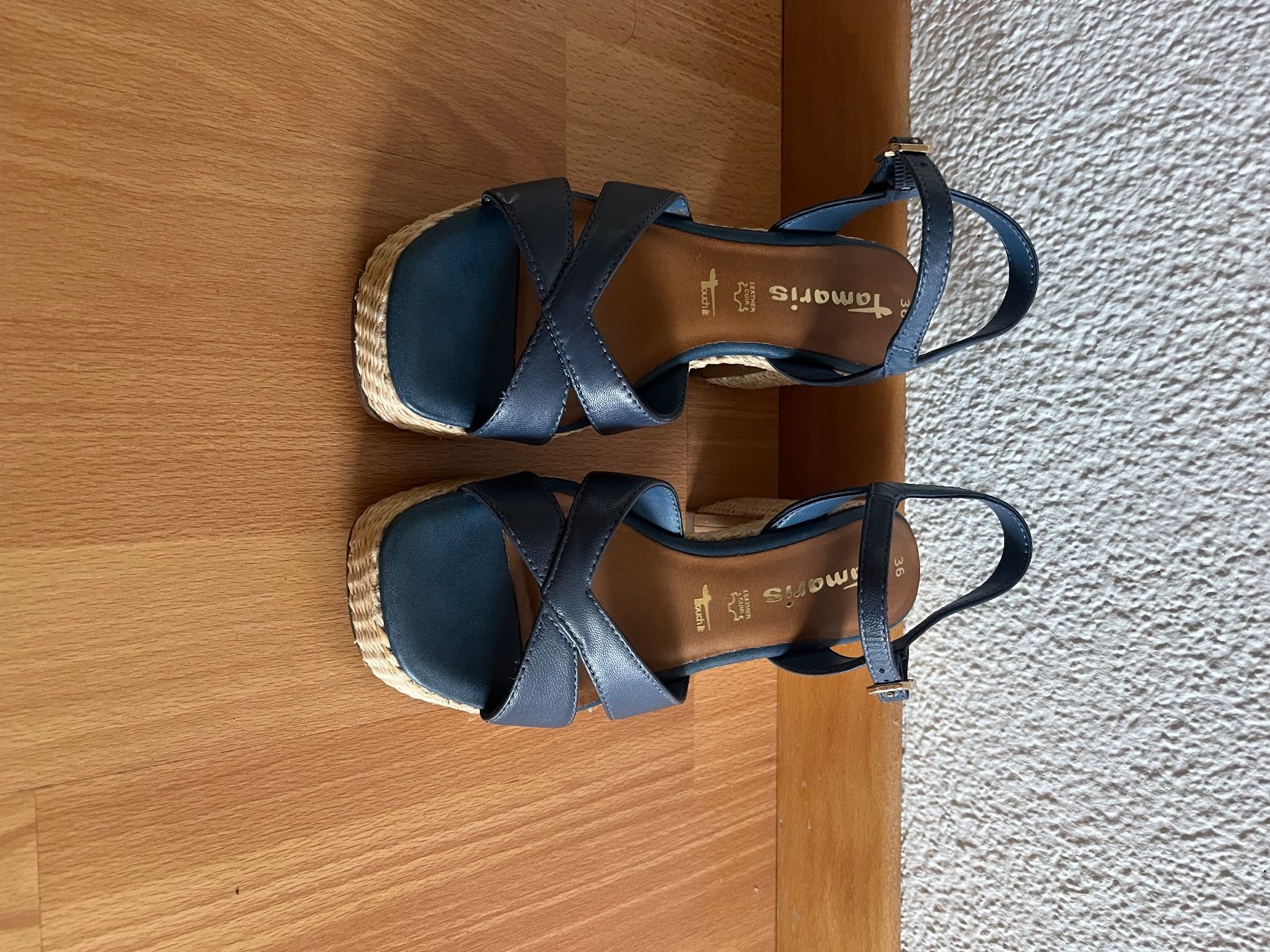 Tamaris Scarpe da donna: Sandalen – Nuovo (secondo la descrizione) da Urdorf venduto da cyn_kc5j
