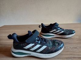 Adidas Unisex Sneaker Turnschuh Hallenschuh Gr. 35