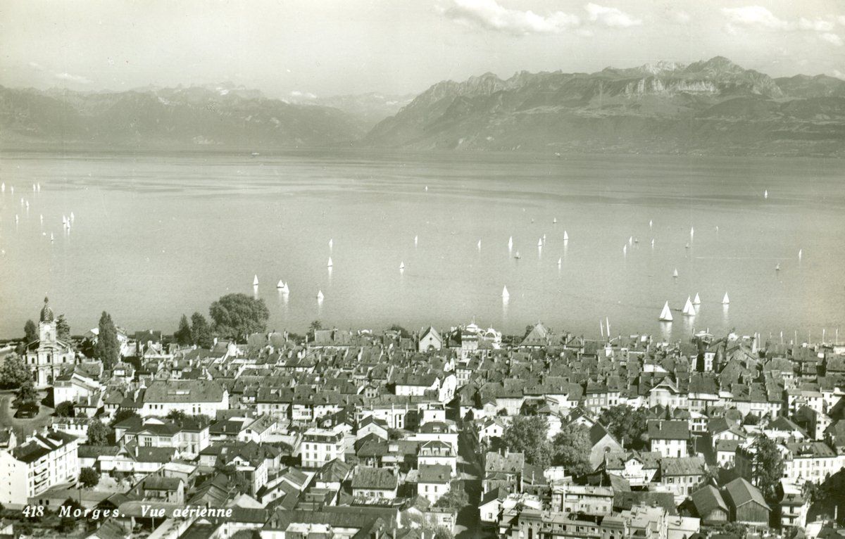 Cartoline postali: Morges - Vue aérienne – Usato da Chavornay venduto da SupraSenna