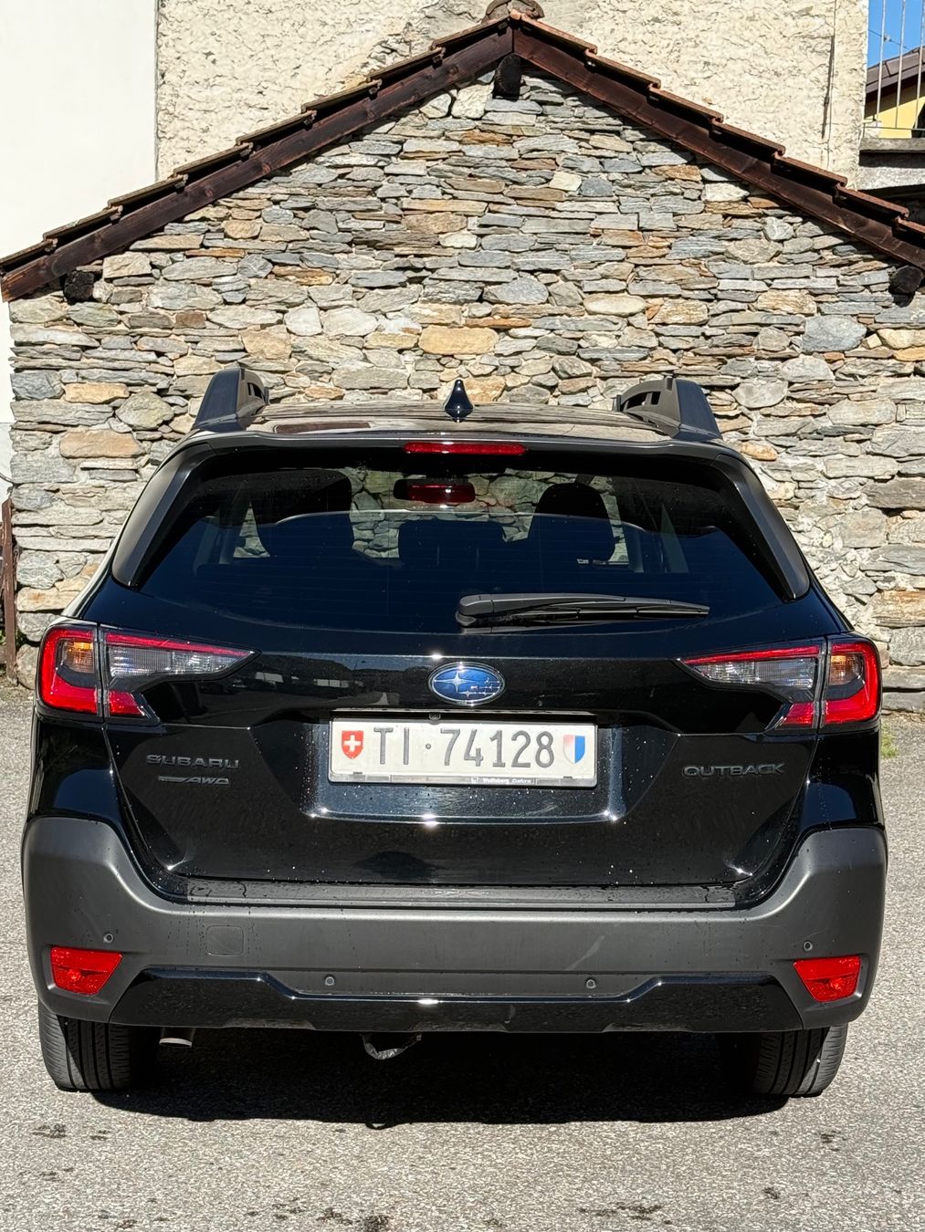 Subaru Automobili: Outback X-Mountain 2.5 AWD – Usato da Magadino venduto da apfarace 3