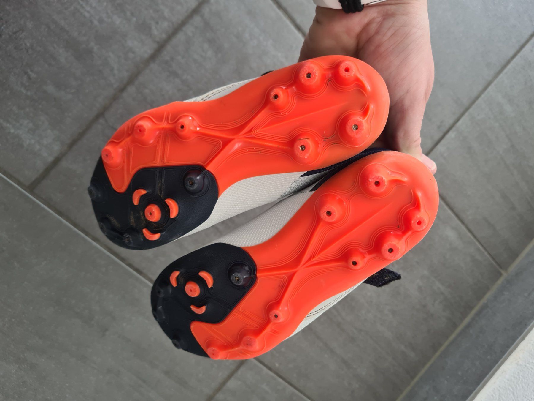 Scarpe per ragazzi: Fussballschuhe Kipsta Gr.33 – Usato da Mezzovico venduto da maemy 3