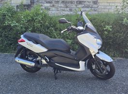 Yamaha YP250RA Xmax
