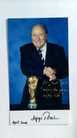 Sepp Blatter, Original Autogramm auf Foto in Farbe