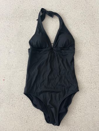 Badekleid von Globus NEU 36