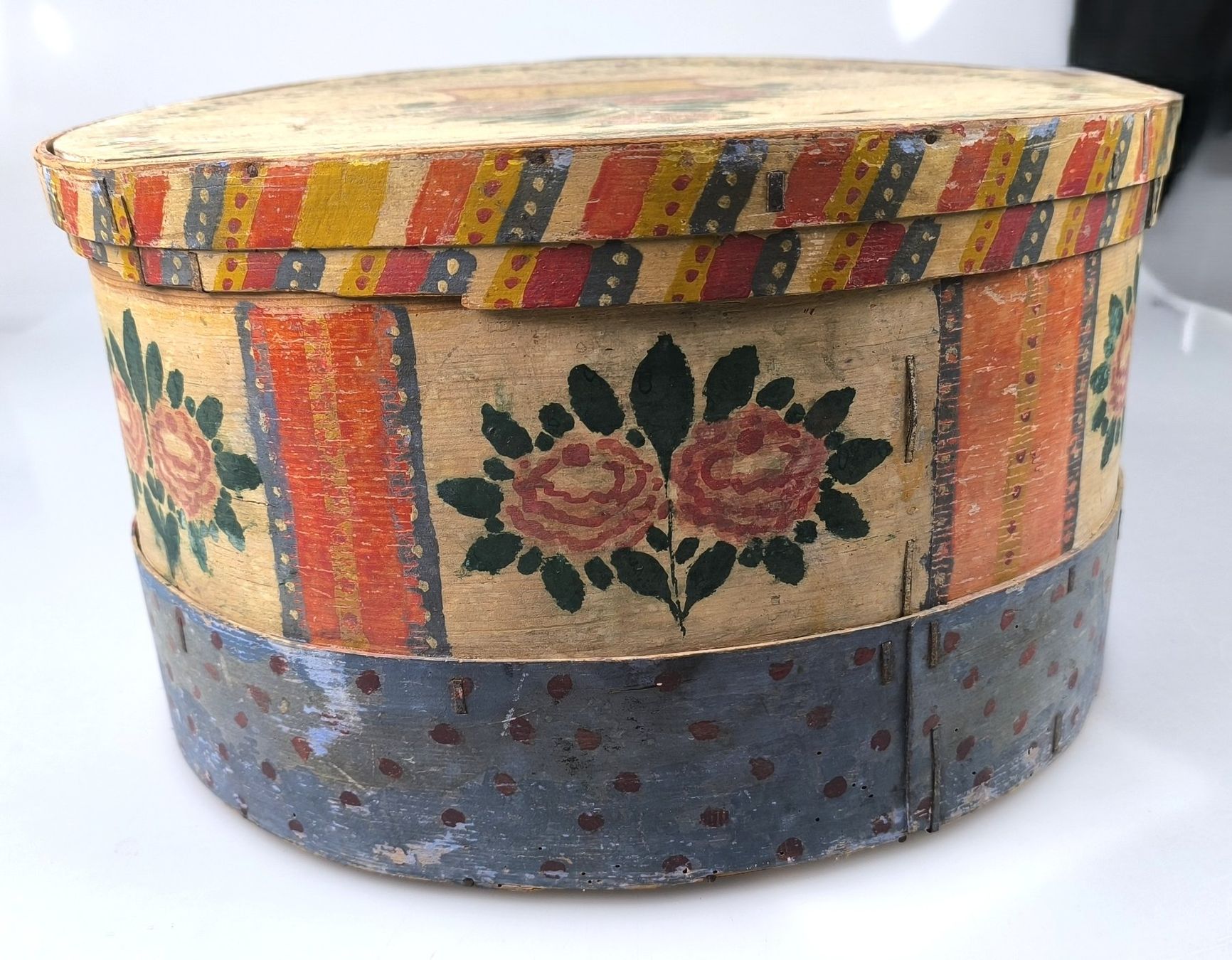 Toutes les décorations: Spanschachtel bemalt – D'occasion à Rüti ZH par Restwert_Rueti_ZH 1