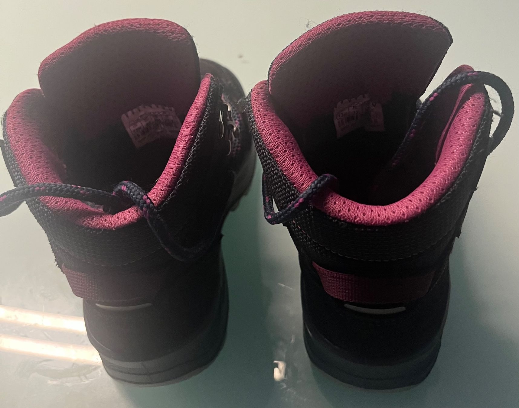 Chaussures filles: Lova Wanderschuh – D'occasion à Aesch BL par girlisue 1