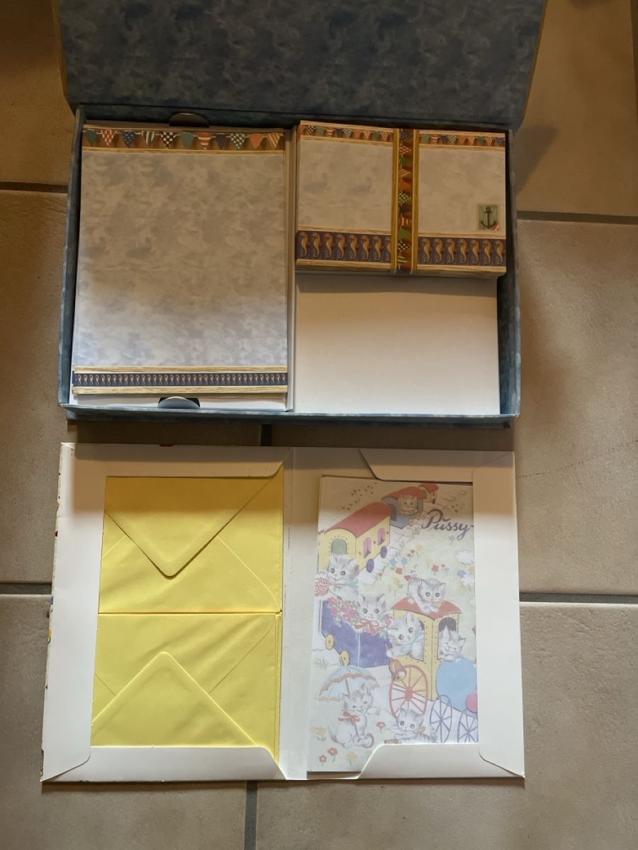 Carta: Zwei Briefpapier-Sets – Nuovo (secondo la descrizione) da Glarus venduto da chr_s287 1