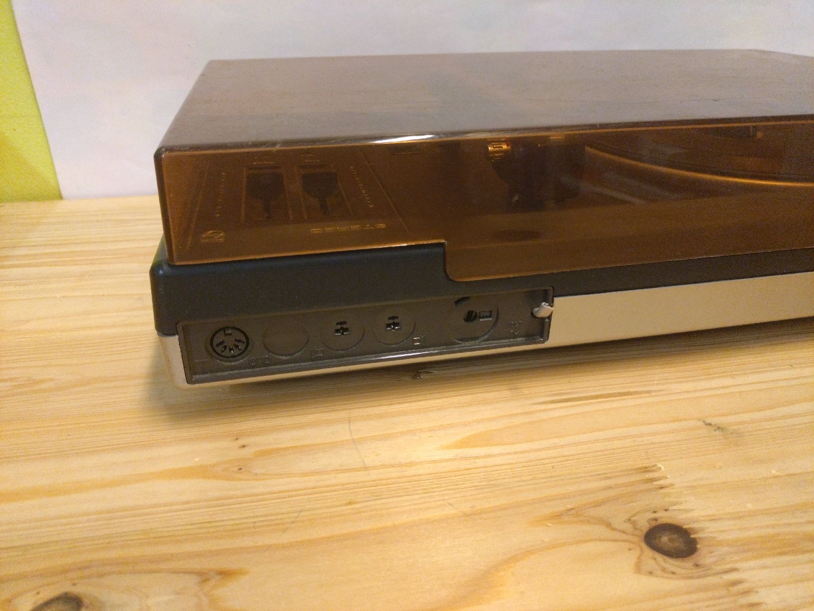 Philips Tourne-disques: Platine vinyle Philips 614  – Défectueux à Farvagny-le-Grand par LaCaverne 5