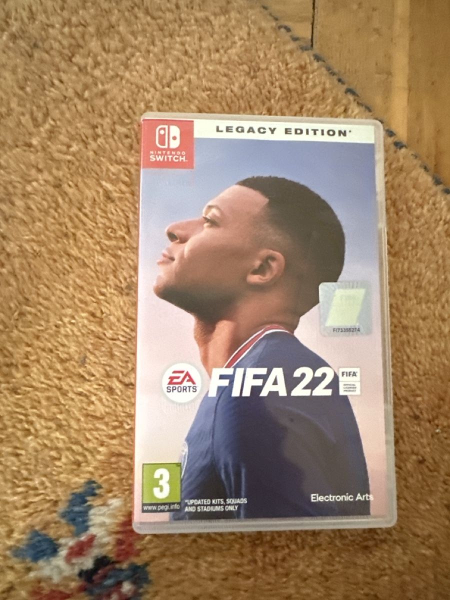 Giochi: Nintendo Switch Spiel FIFA 22 Legacy Edition – Nuovo (secondo la descrizione) da Lützelflüh-Goldb venduto da ama_l2lp