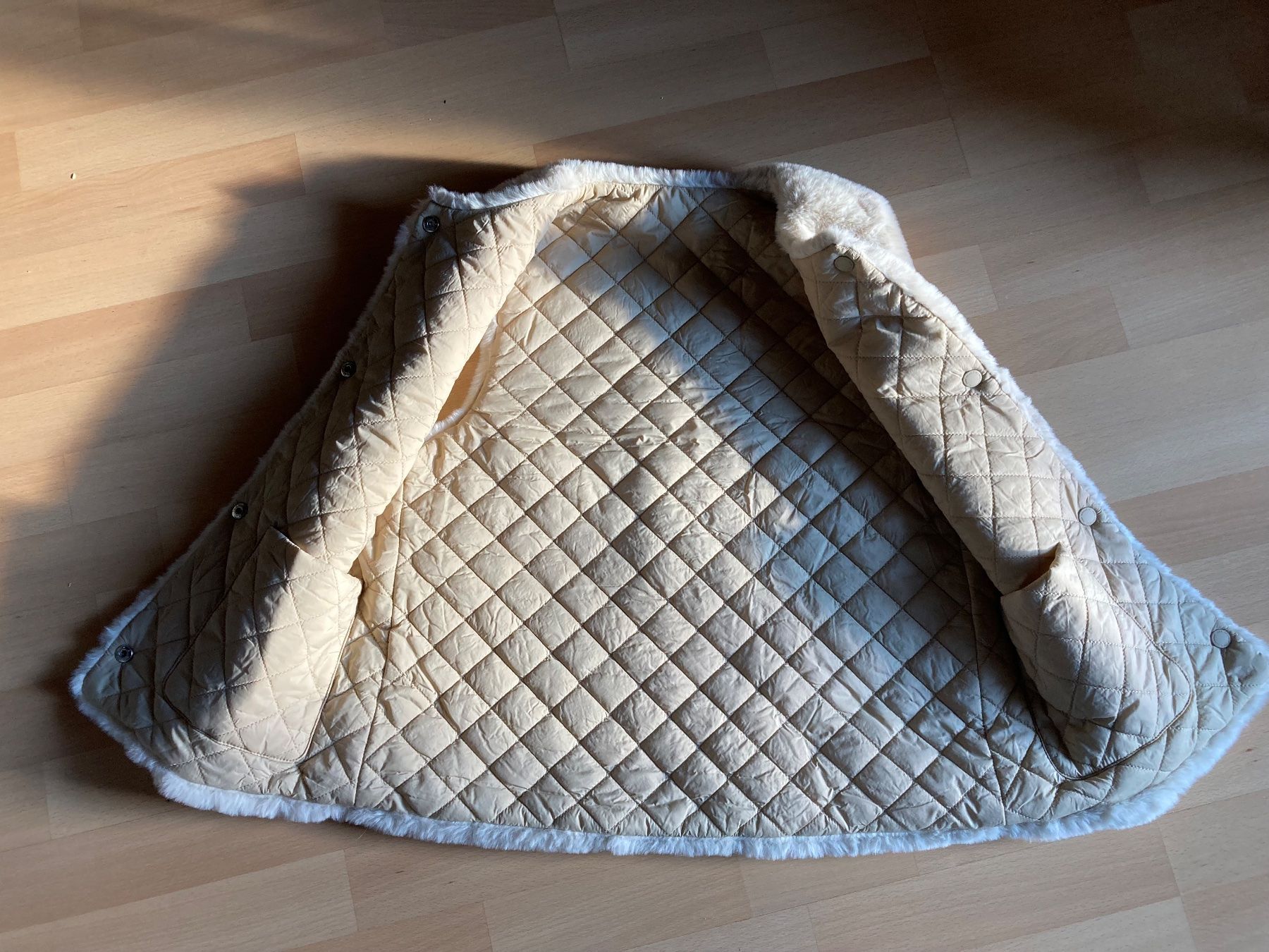 Zara Gilet & Giacche: Kuschelige ZARA Veste Grösse 152 – Usato da Ruschein venduto da strudelbrown 1