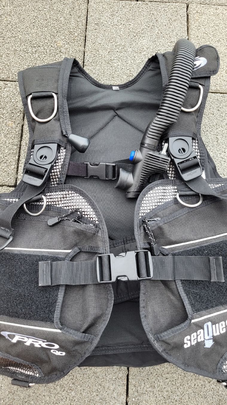 Combinaisons de plongée: Tarierjacket Sea Quest Pro QD – D'occasion à Neuenkirch par Artep33