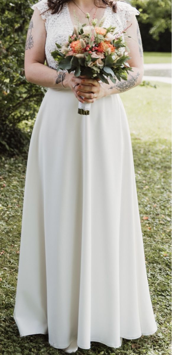 Vestiti: Brautkleid Hochzeitskleid Gr.36 – Nuovo (secondo la descrizione) da Ibach venduto da Expert_Group 8