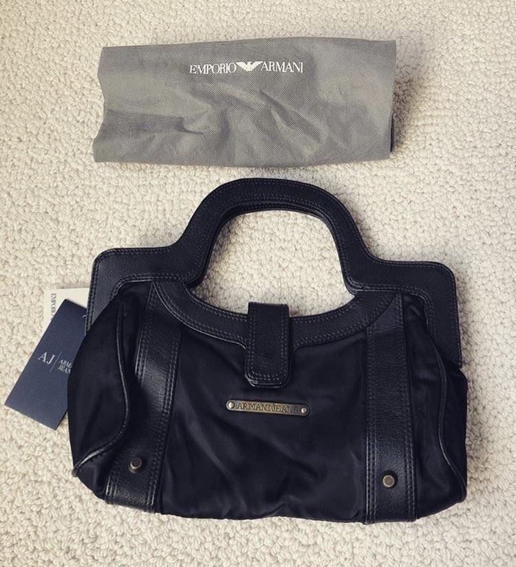 Taschen für Damen: Emporia Armani clutch – Neu und originalverpackt aus Dallenwil von ZD2019