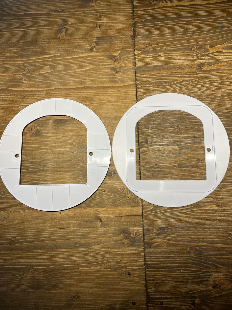 Unità & Adattatore: 2 Adapter für Katzenklappe – Nuovo e nell'imballaggio originale da Kehrsatz venduto da Nordportal