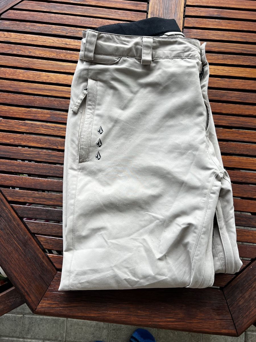 Volcom Pantaloni: Snowboardhose Volcom beige Grösse L  – Usato da Murten venduto da jan_txt2 3