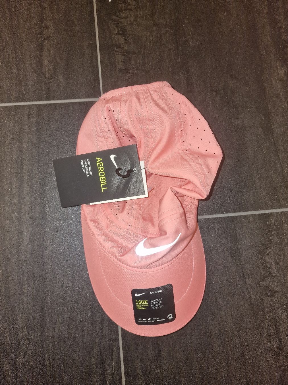 Altro in Moda donna: Nike Aerobill Kappe Pink  – Nuovo e nell'imballaggio originale da Aristau venduto da ust_7cwq