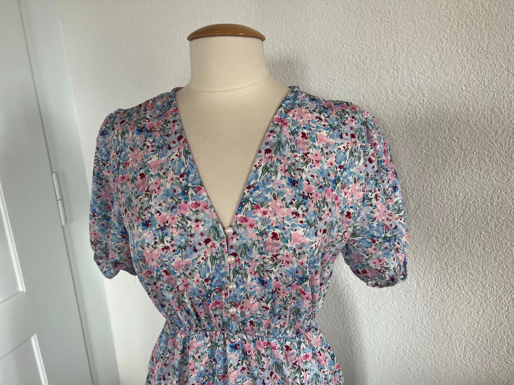 Kleider: Damen Kleid in ca. Gr. 38 – Gebraucht aus Worb von farben20zauber 1