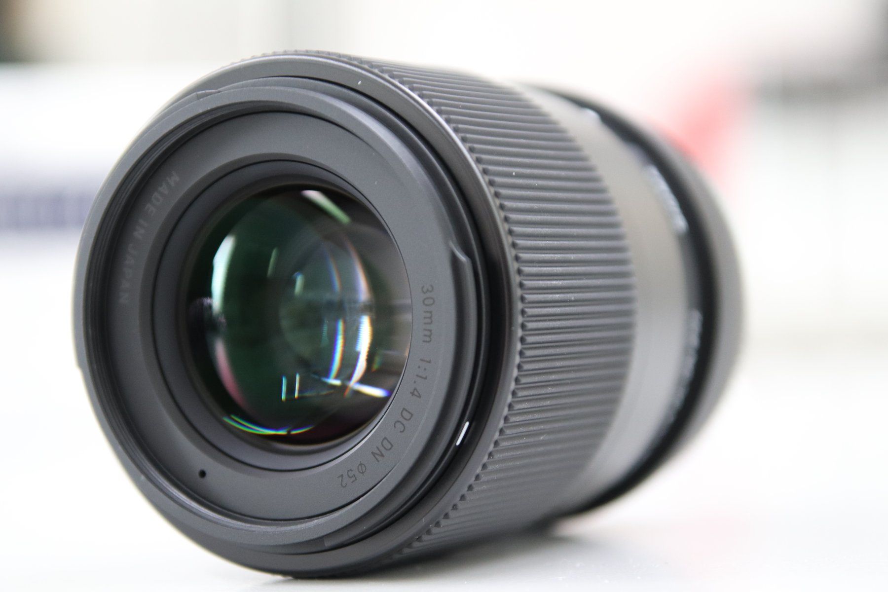 Sigma Obiettivi: Sigma 30mm 1.4 DC DN L-Mount / NEU – Nuovo e nell'imballaggio originale da Zofingen venduto da OWYSSAG 2