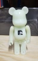 Bearbrick 100% Series 44 Basic - R