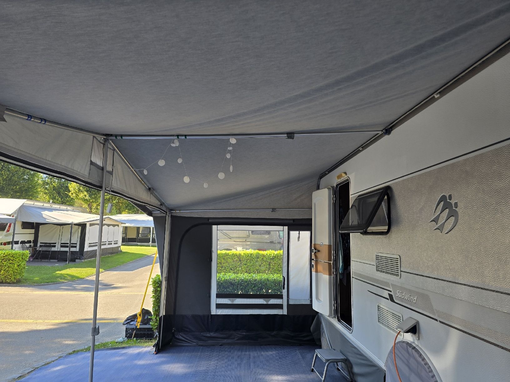 Knaus Veicoli da campeggio: Wohnwagen Knaus Südwind – Usato da Wohlen AG venduto da lis_8fdn 3