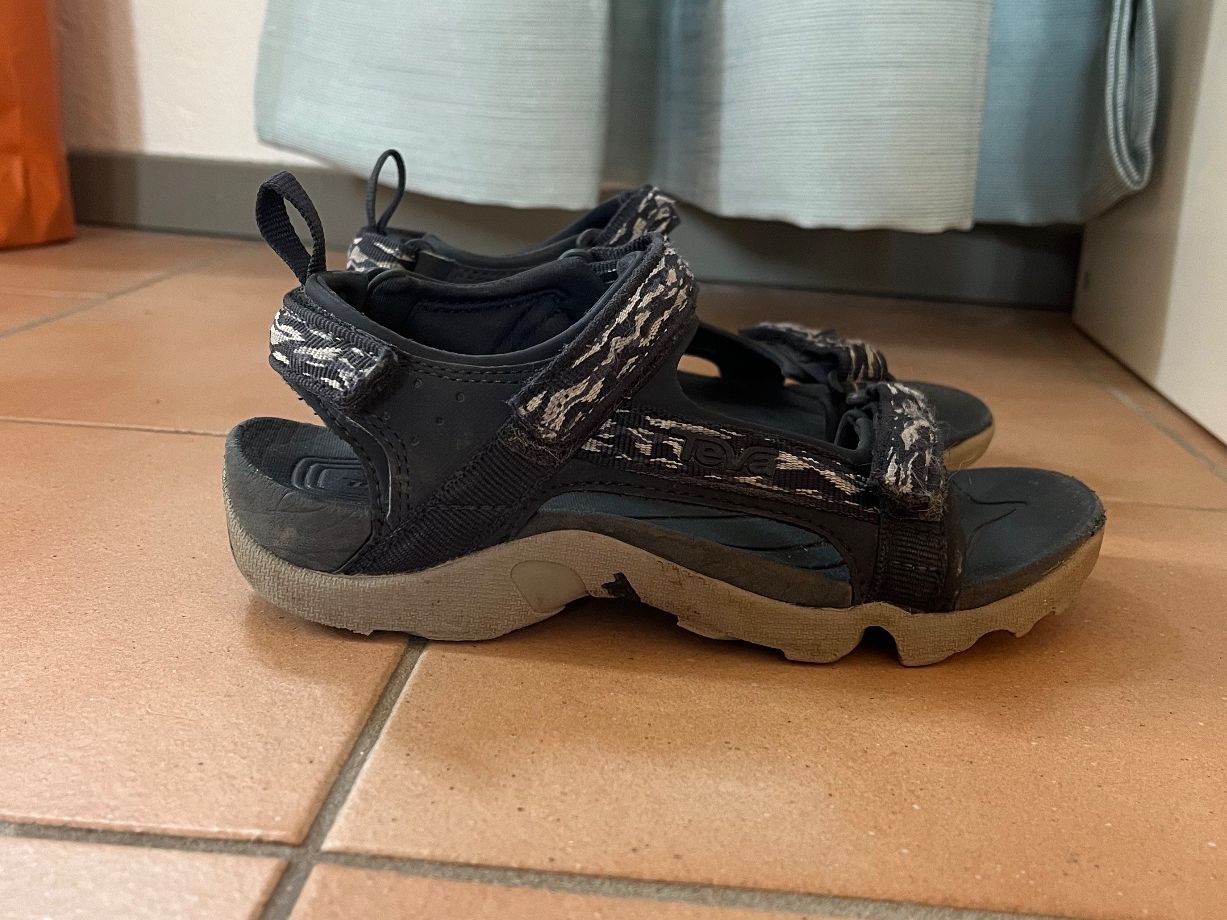 Teva Scarpe per ragazzi: Teva Sandalen Tanza blau 33 – Usato da Clarens venduto da Lois86 2