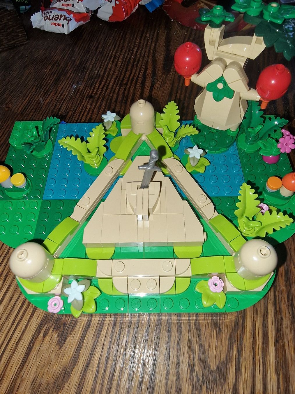 Lego Giocattoli: Lego set Deku Baum. Schwertaltar mit Link und Zelda. – Usato da wünnewil venduto da mar_f2z8 2