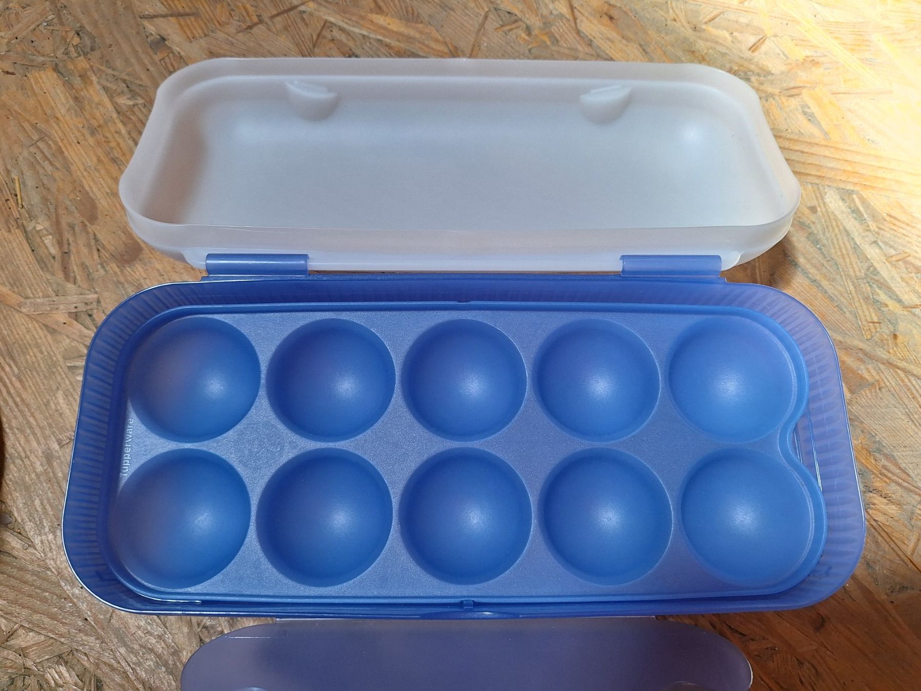 Tupperware Behälter & Ähnliches: Tupperware Eierbehälter – Gebraucht aus Wegenstetten von mcfly321
