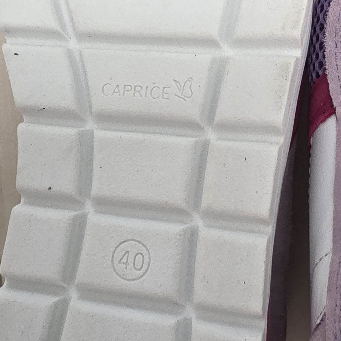 Scarpe da donna: Caprice Sneaker, neuwertig, Gr. 40 – Nuovo (secondo la descrizione) da Rheinsulz venduto da Gilea 4