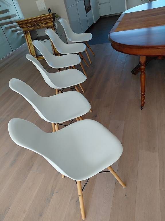 Sedie: 6 Stühle im Eames Chair Style – Usato da Binningen venduto da eli_rcf2 1