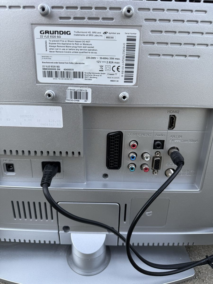 Grundig Appareils TV: LCD TV Grundig 22 Zoll – D'occasion à Elgg par dan_f8gv 3