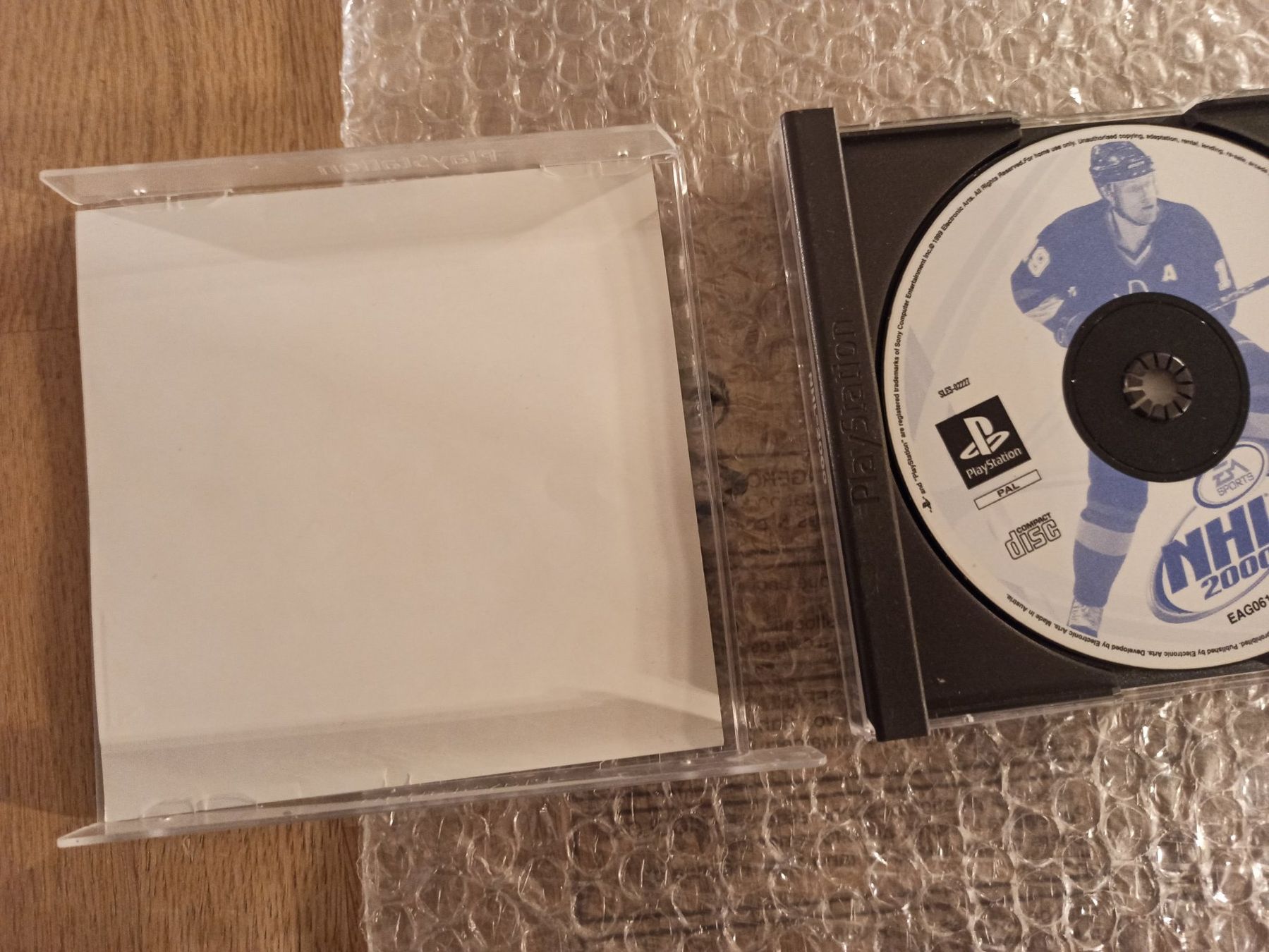 Giochi: NHL 2000 PS1 – Usato da Oberweningen venduto da mar_87mx 4