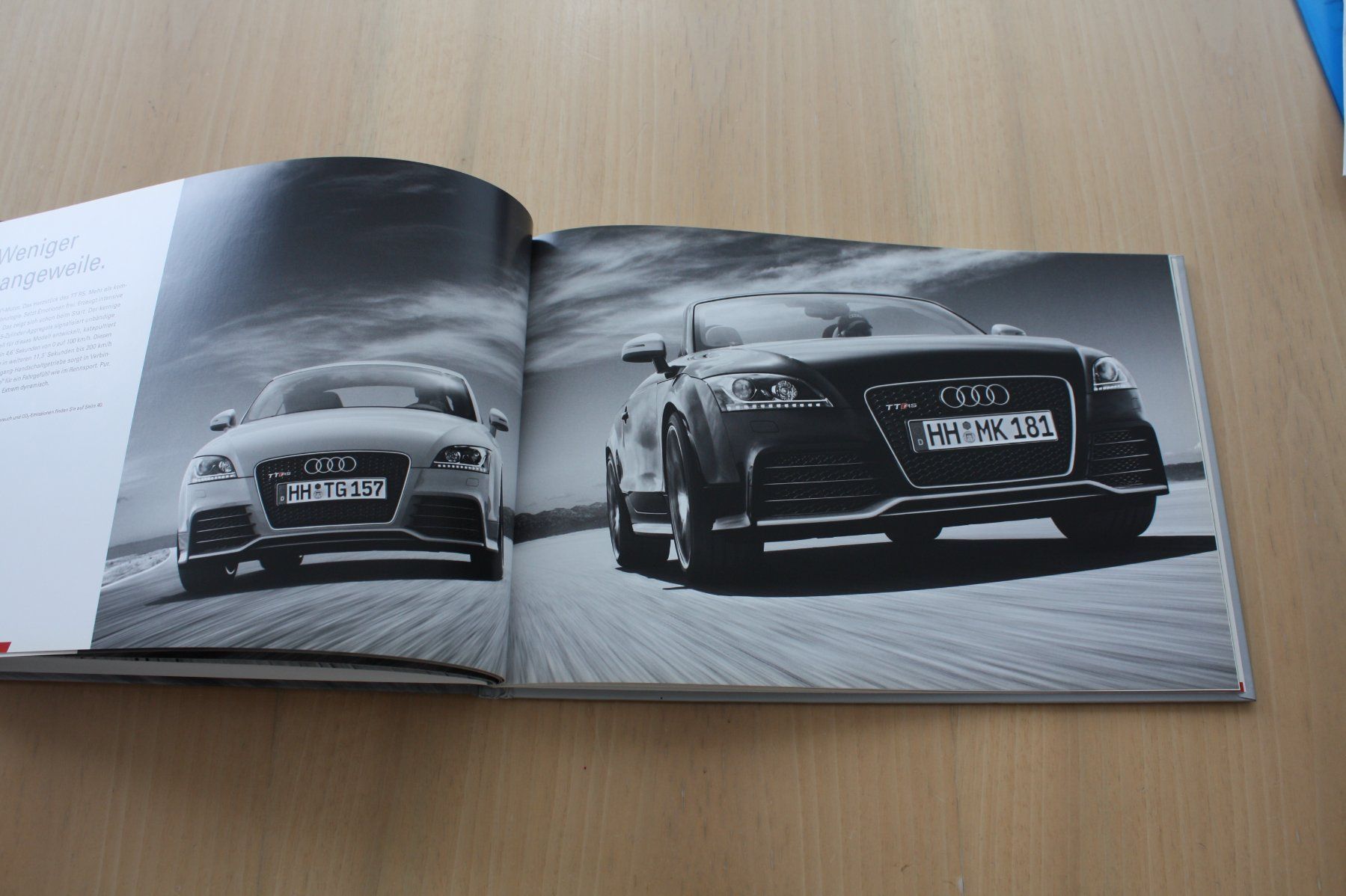 Audi Dokumente: Original Audi TT RS Hardcover Prospekt 2/2009 – Gebraucht aus Wikon von erwin400 6